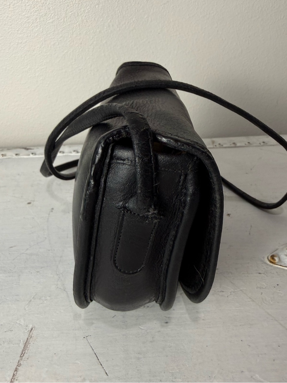 Coach Vintage Mini Bag Black Leather Brass Turnlock Crossbody - Picture 6 of 9